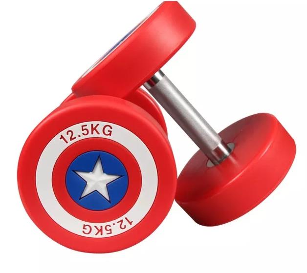 أصبح Captain America Dummbells مفضلاً جديدًا في صناعة اللياقة البدنية